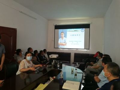 湖北民族大學(xué)三支部開(kāi)展村級(jí)衛(wèi)生服務(wù)調(diào)研及健康講座咨詢活動(dòng)