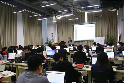 淘寶攝影培訓機構-樂清淘寶攝影培訓-推易在線教育-服務好